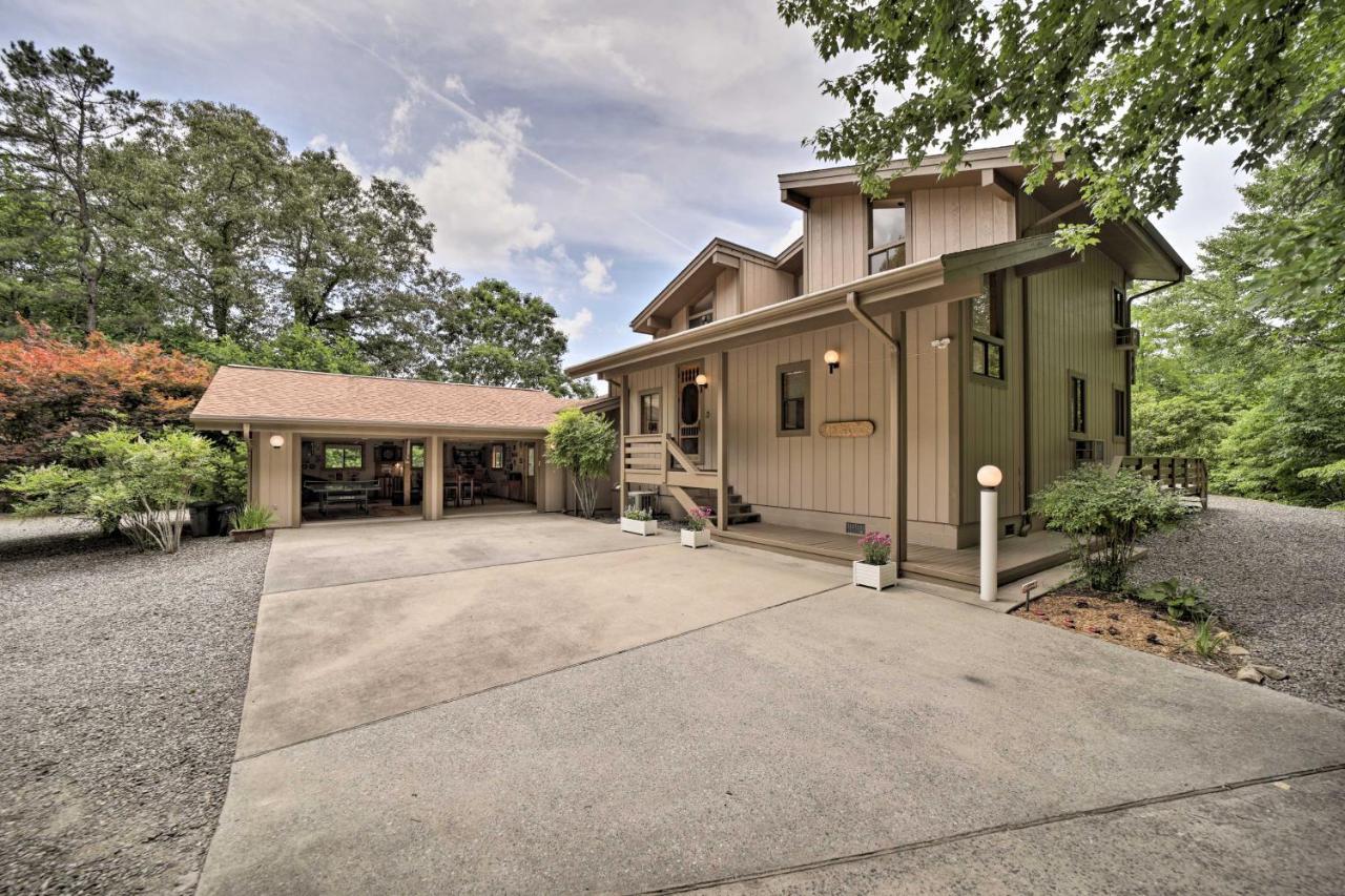 Vibrant Bryson City Home With Mtn Views And Deck! Экстерьер фото
